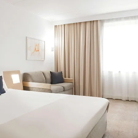 Готель Novotel - Ekeren 4*