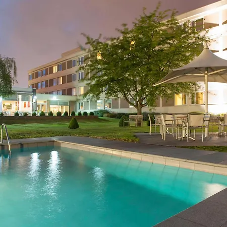 Готель Novotel - Ekeren