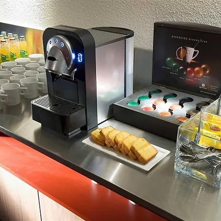 Hotel Novotel - Ekeren 4*